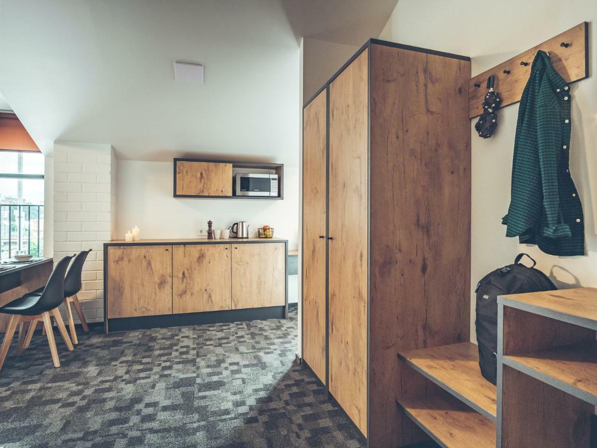 Self Check-In Hotel Railway Apartments Вилнюс Екстериор снимка