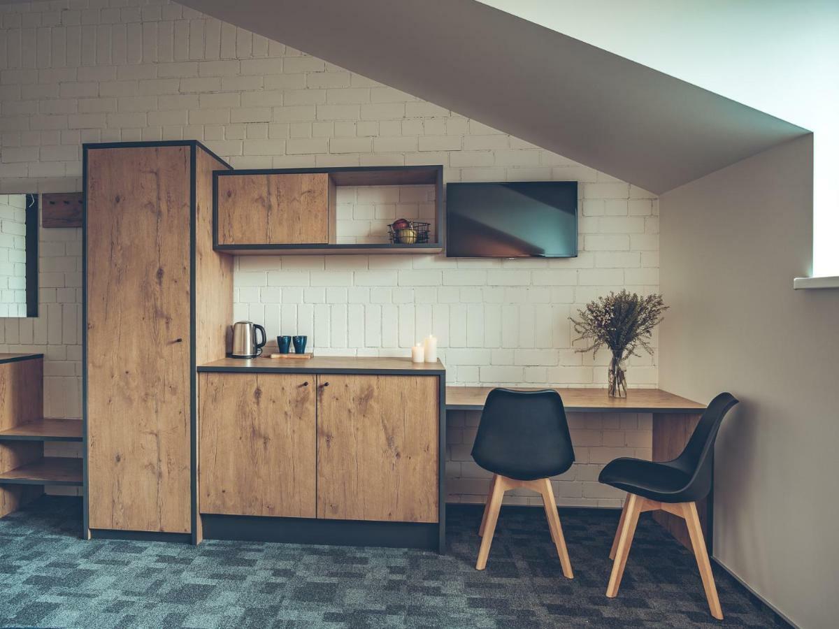 Self Check-In Hotel Railway Apartments Вилнюс Екстериор снимка