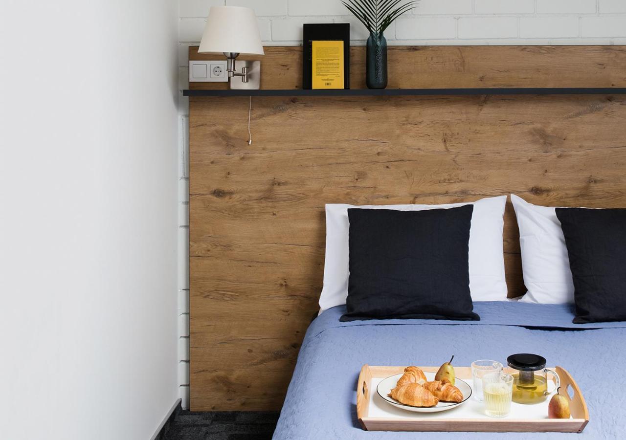 Self Check-In Hotel Railway Apartments Вилнюс Екстериор снимка